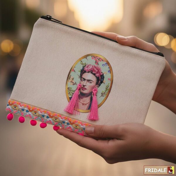 תיק איפור קנבס "פרידה" – מהדורת בוטיק עם עבודת יד